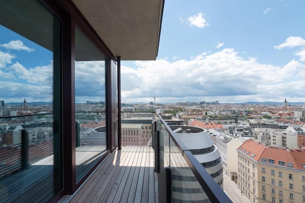 Апартаменты Hoch Hinaus, Neu Und Stilvoll Mit Pool Am Dach Вена Экстерьер фото